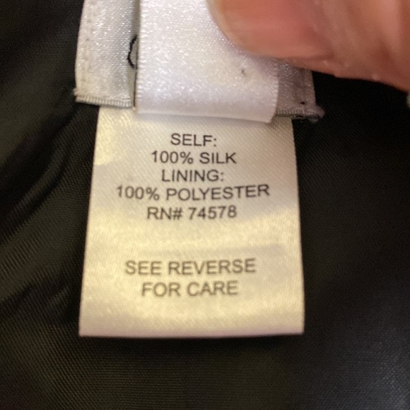 Cache
Black Sleeveless Scoop Neck Work /Office Dress 4 - Picture 11 of 11